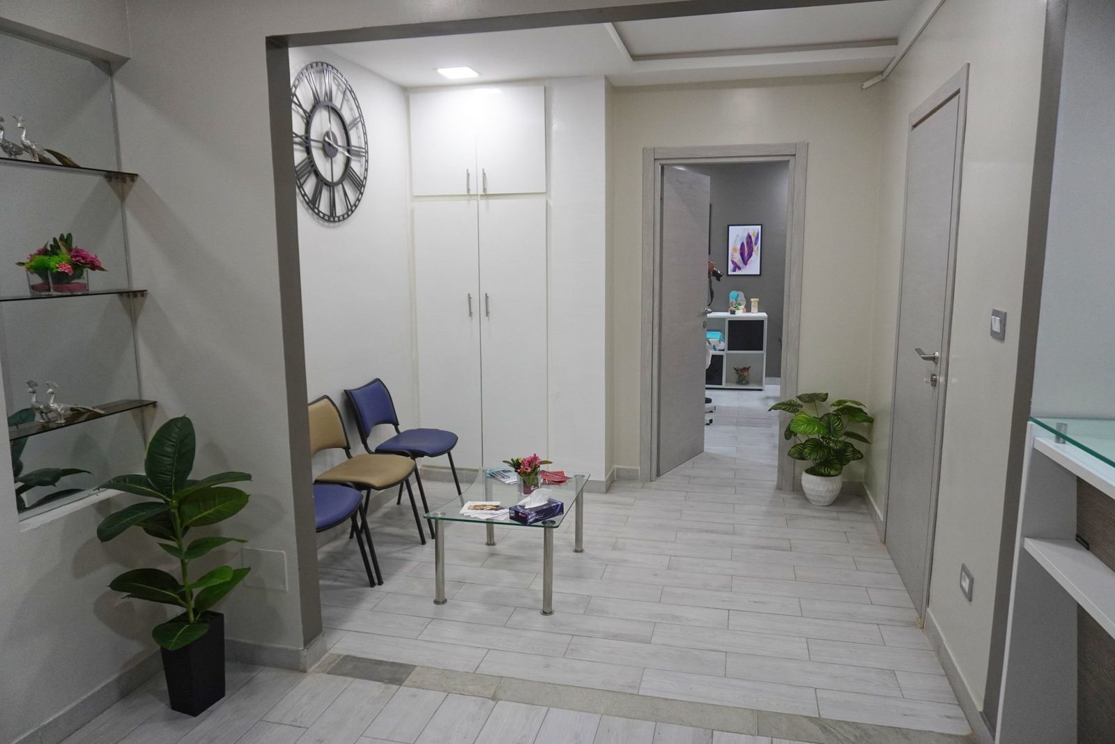 Le couloir du cabinet